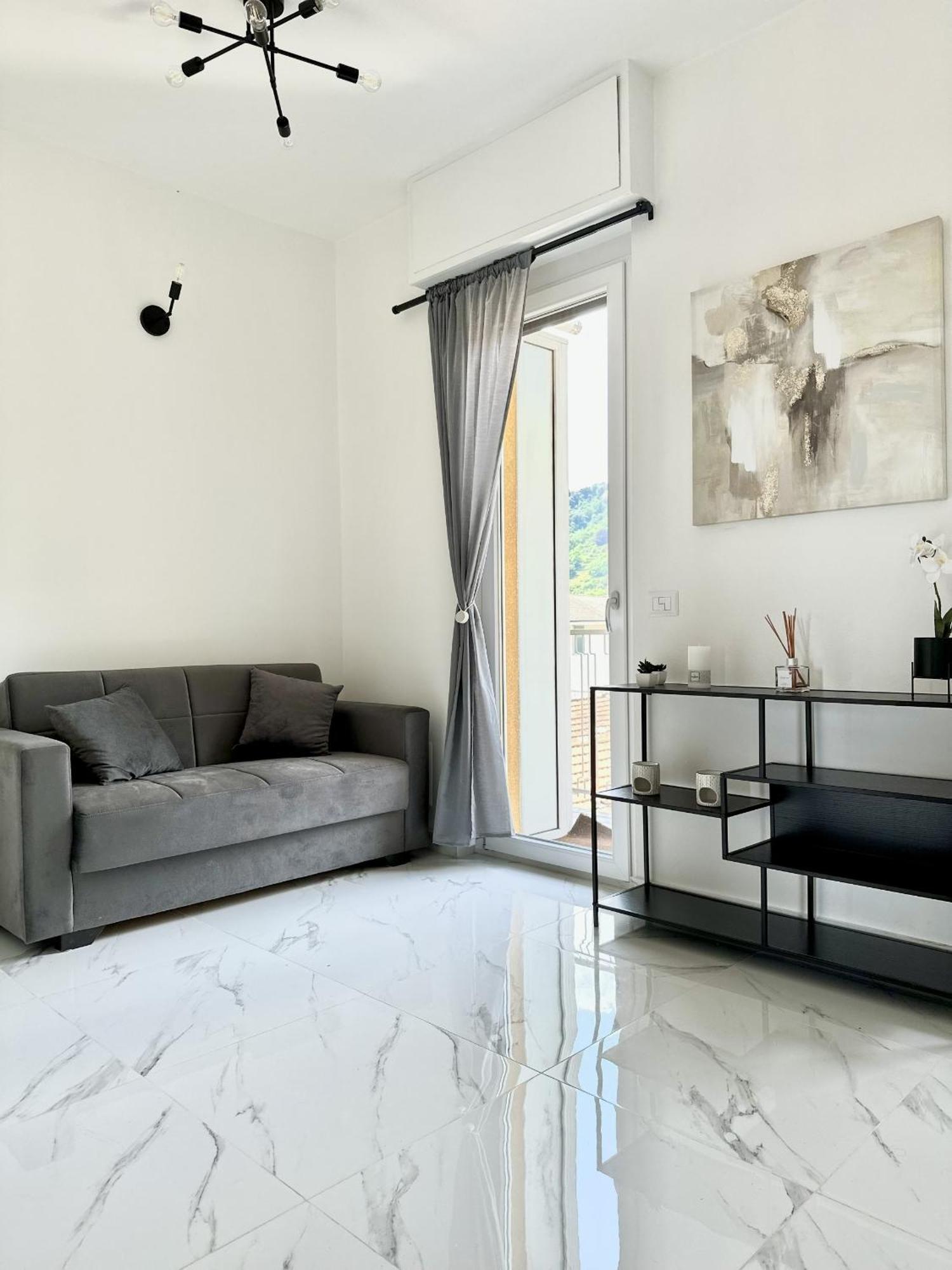 Casa La Rosa Apartment Lesa